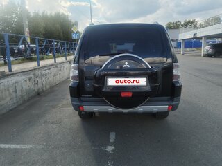 2008 Mitsubishi Pajero IV, чёрный, 1300000 рублей, вид 4