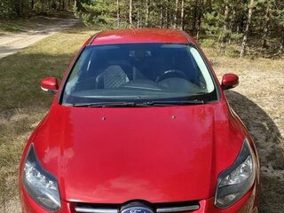 2012 Ford Focus III, красный, 980000 рублей, вид 3