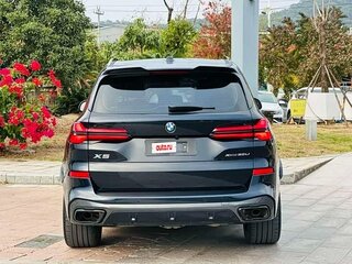 2024 BMW X5 Long 30Li IV (G05/G18) Рестайлинг, чёрный, 7465000 рублей, вид 3