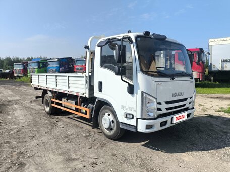 2024 Isuzu Elf (N-series), белый, 2788000 рублей, вид 2