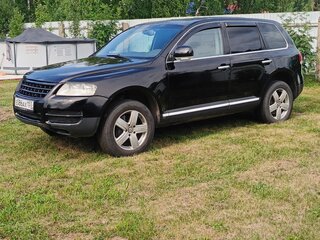 2004 Volkswagen Touareg I, чёрный, 820000 рублей, вид 3