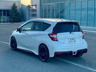2017 Nissan Note Nismo e-Power II Рестайлинг, белый, 1220000 рублей, вид 4