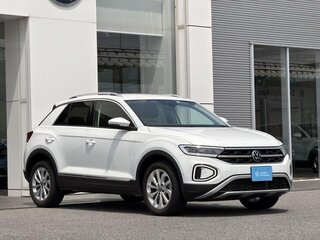 2023 Volkswagen T-Roc I Рестайлинг, белый, 1690007 рублей, вид 3