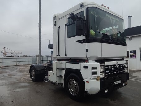 2000 Renault Magnum, белый, 900000 рублей, вид 2