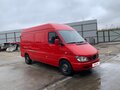 2005 Mercedes-Benz Sprinter, красный, 1300000 рублей - вид 3