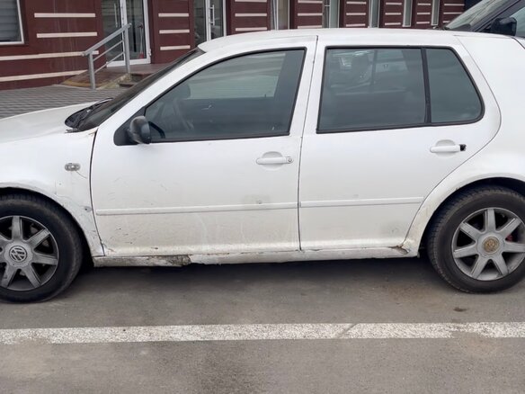 1998 Volkswagen Golf IV, белый, 200000 рублей - вид 4