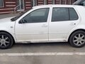 1998 Volkswagen Golf IV, белый, 200000 рублей - вид 4