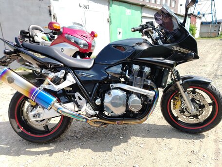 2008 Honda CB 1300, чёрный, 749000 рублей, вид 1