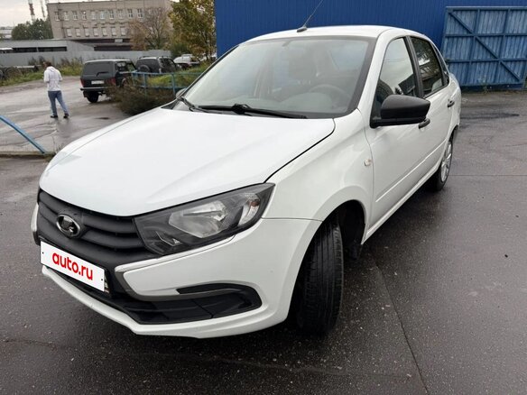 2021 Lada (ВАЗ) Granta I Рестайлинг, белый, 399000 рублей