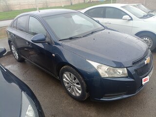 2010 Chevrolet Cruze I, синий, 500000 рублей, вид 1