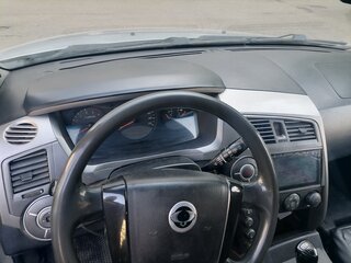 2011 SsangYong Kyron I Рестайлинг, серебристый, 600000 рублей, вид 3