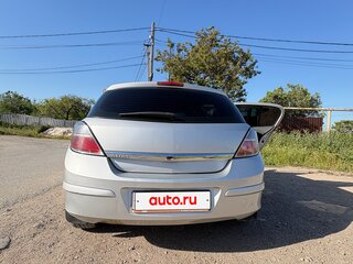 2011 Opel Astra H Рестайлинг, серебристый, 430000 рублей, вид 4