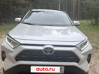 2022 Toyota RAV4 V (XA50), белый, 3000000 рублей, вид 3