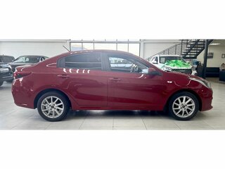 2020 Kia Rio IV, красный, 1479000 рублей, вид 5