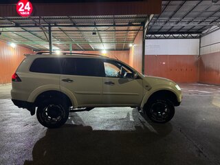 2010 Mitsubishi Pajero Sport II, белый, 1500000 рублей, вид 4