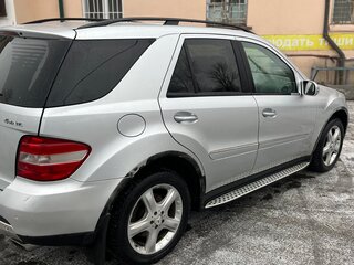 2007 Mercedes-Benz M-Класс 350 II (W164), серебристый, 950000 рублей, вид 4