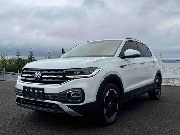 2022 Volkswagen Tacqua, белый - вид 2