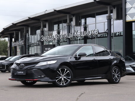 Toyota Camry VIII (XV70)