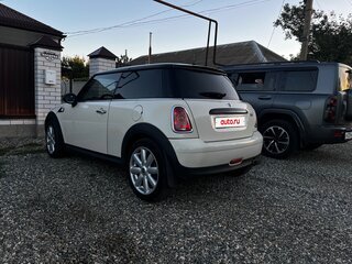 2010 Mini Hatch One II (R56) Рестайлинг, бежевый, 950000 рублей, вид 4