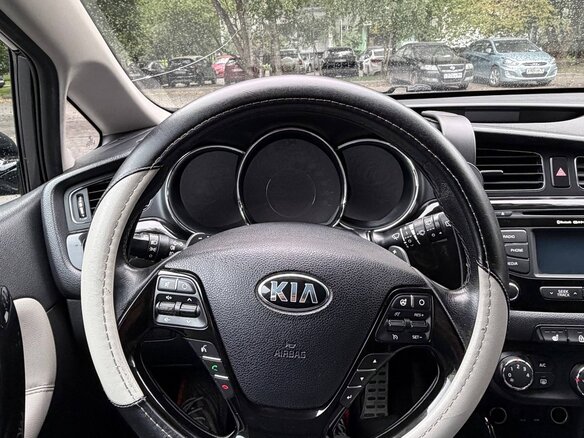 2014 Kia Ceed II, серый, 850000 рублей - вид 13