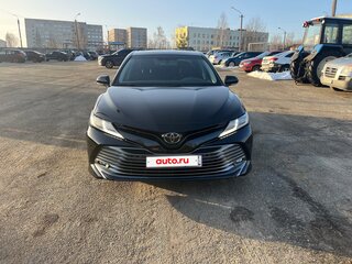 2020 Toyota Camry VIII (XV70), чёрный, 2350000 рублей, вид 1