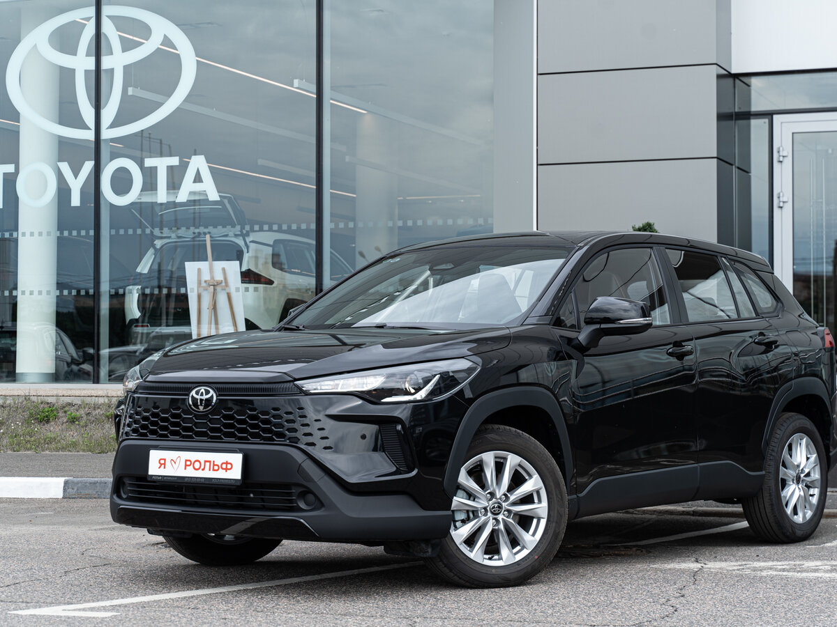 Открыть фотографии: Toyota Corolla Cross I