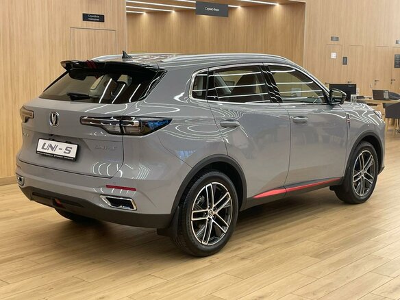 2026 Changan UNI-S I, серебристый, 3229900 рублей - вид 1