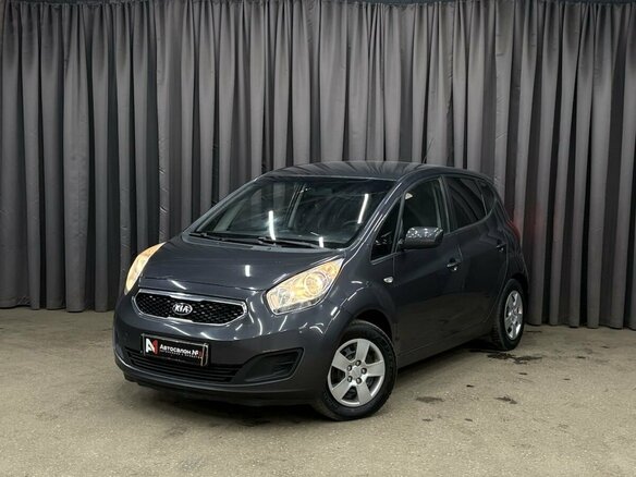 2014 Kia Venga 5-speed I, серый, 699888 рублей