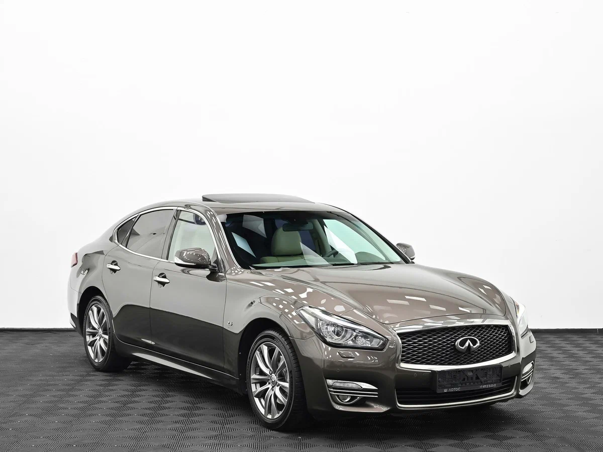 Открыть фотографии: Infiniti Q70 I Рестайлинг