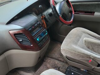 1997 Nissan Elgrand I (E50), белый, 600000 рублей, вид 5