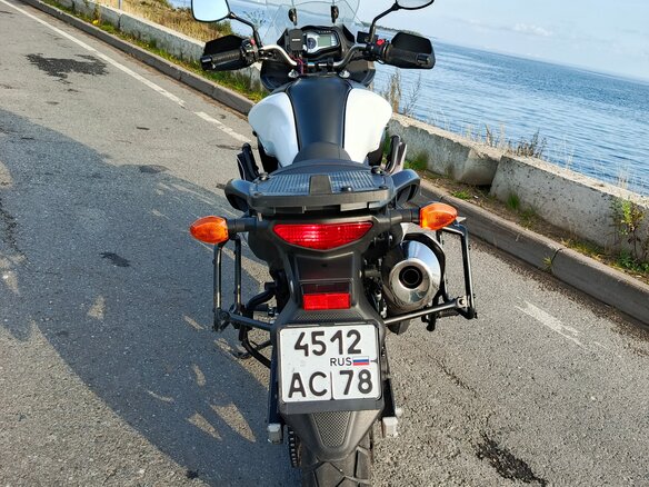 2013 Suzuki V-Strom DL 650, белый, 700000 рублей - вид 11