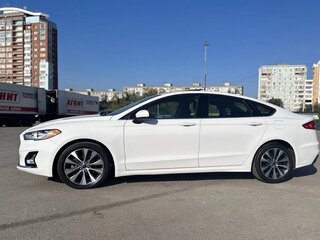 2019 Ford Fusion (North America) II Рестайлинг, белый, 1500000 рублей, вид 4