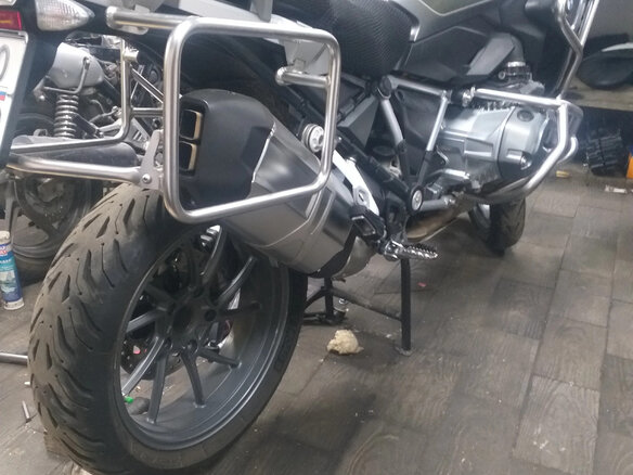 2017 BMW R 1200 GS, белый, 1200000 рублей - вид 9