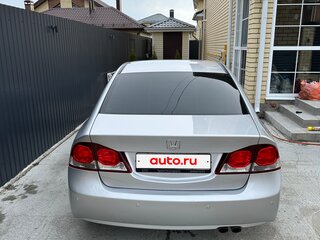 2009 Honda Civic VIII Рестайлинг, серебристый, 1095000 рублей, вид 4