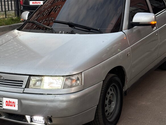 2007 Lada (ВАЗ) 2110, серебристый, 180000 рублей