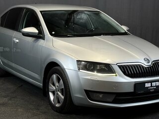 2013 Skoda Octavia III (A7), серебристый, 1000000 рублей, вид 3