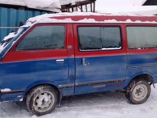 1986 Nissan Vanette II, красный, 120000 рублей, вид 1