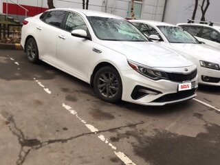 2019 Kia Optima IV Рестайлинг, жёлтый, 1299000 рублей, вид 1