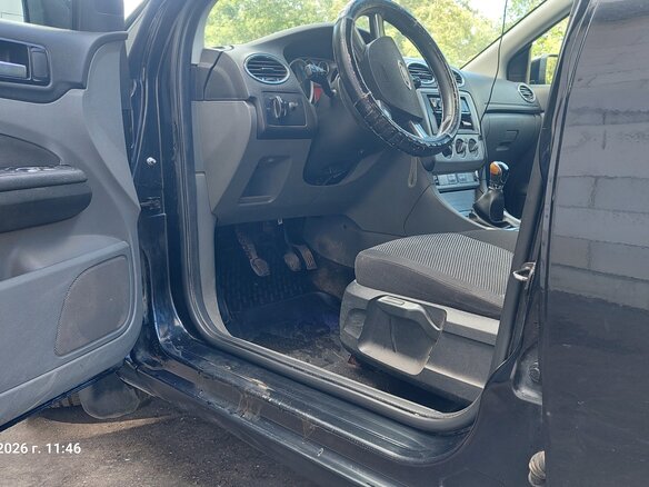 2010 Ford Focus II Рестайлинг, чёрный, 485000 рублей - вид 19
