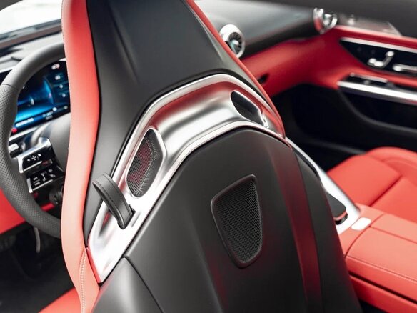 2026 Mercedes-Benz AMG GT 63 S E Performance II, серебристый, 27890000 рублей - вид 16