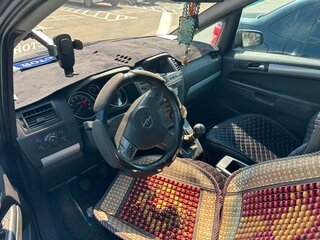 2006 Opel Zafira B, серый, 310000 рублей, вид 4