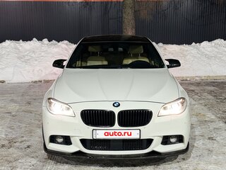 2013 BMW 5 серии 528i xDrive VI (F10/F11/F07) Рестайлинг, белый, 1900000 рублей, вид 2