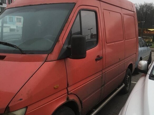 2001 Mercedes-Benz Sprinter, красный, 399999 рублей - вид 13