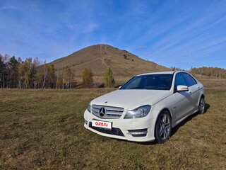 2011 Mercedes-Benz C-Класс 180 BlueEFFICIENCY III (W204) Рестайлинг, белый, 1579000 рублей, вид 1