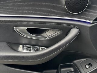 2016 Mercedes-Benz E-Класс 220 d V (W213, S213, C238), серебристый, 2200000 рублей, вид 3
