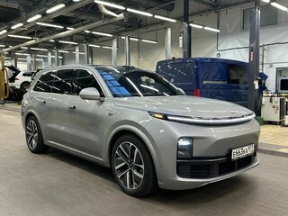 2024 Li Auto (Lixiang) L9 44.5 kWh I, серебристый, 6499000 рублей, вид 2