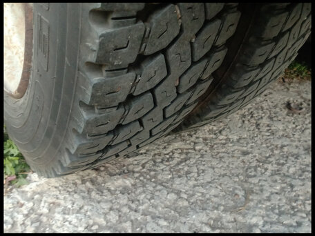 1990 Mercedes-Benz T2, красный, 950000 рублей, вид 3