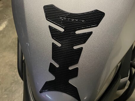 2017 Honda VFR 800, серебристый, 750000 рублей, вид 4