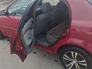 2004 Chevrolet Lacetti I, красный, 350000 рублей, вид 4