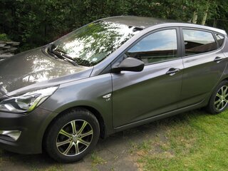 2014 Hyundai Solaris I Рестайлинг, серый, 1130000 рублей, вид 2